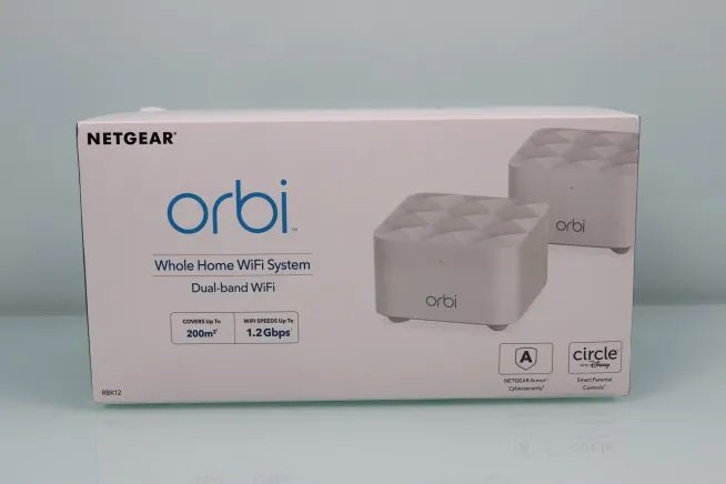 NETGEAR Orbi RBK12 AC1300 Wi-Fi Mesh System 1